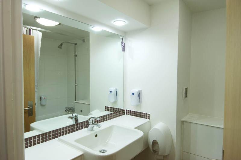Premier Inn Huntingdon Zewnętrze zdjęcie